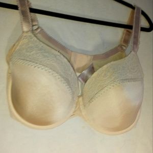 Dorina Bra